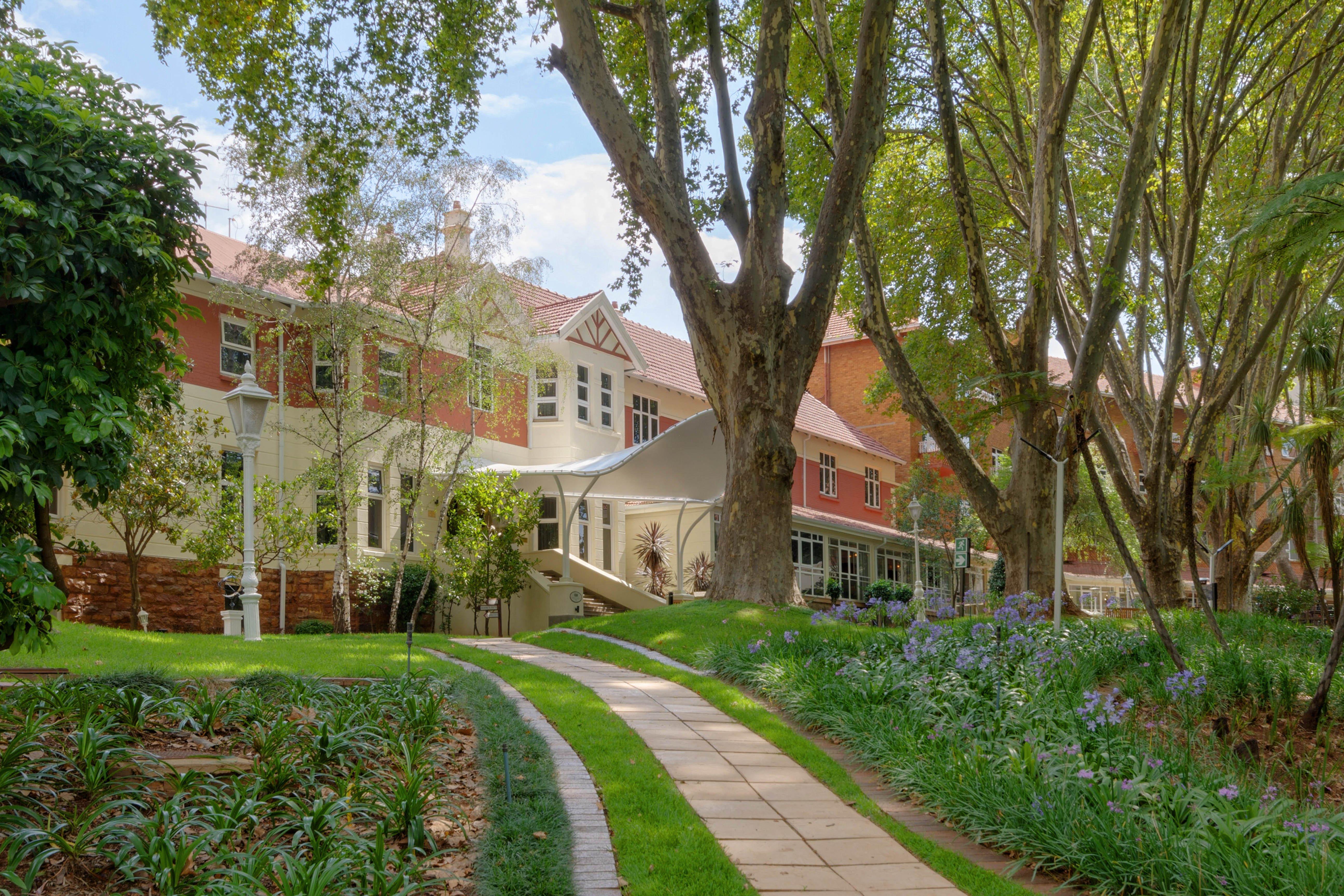 Holiday Inn - Johannesburg Sunnyside Park By Ihg Exterior photo