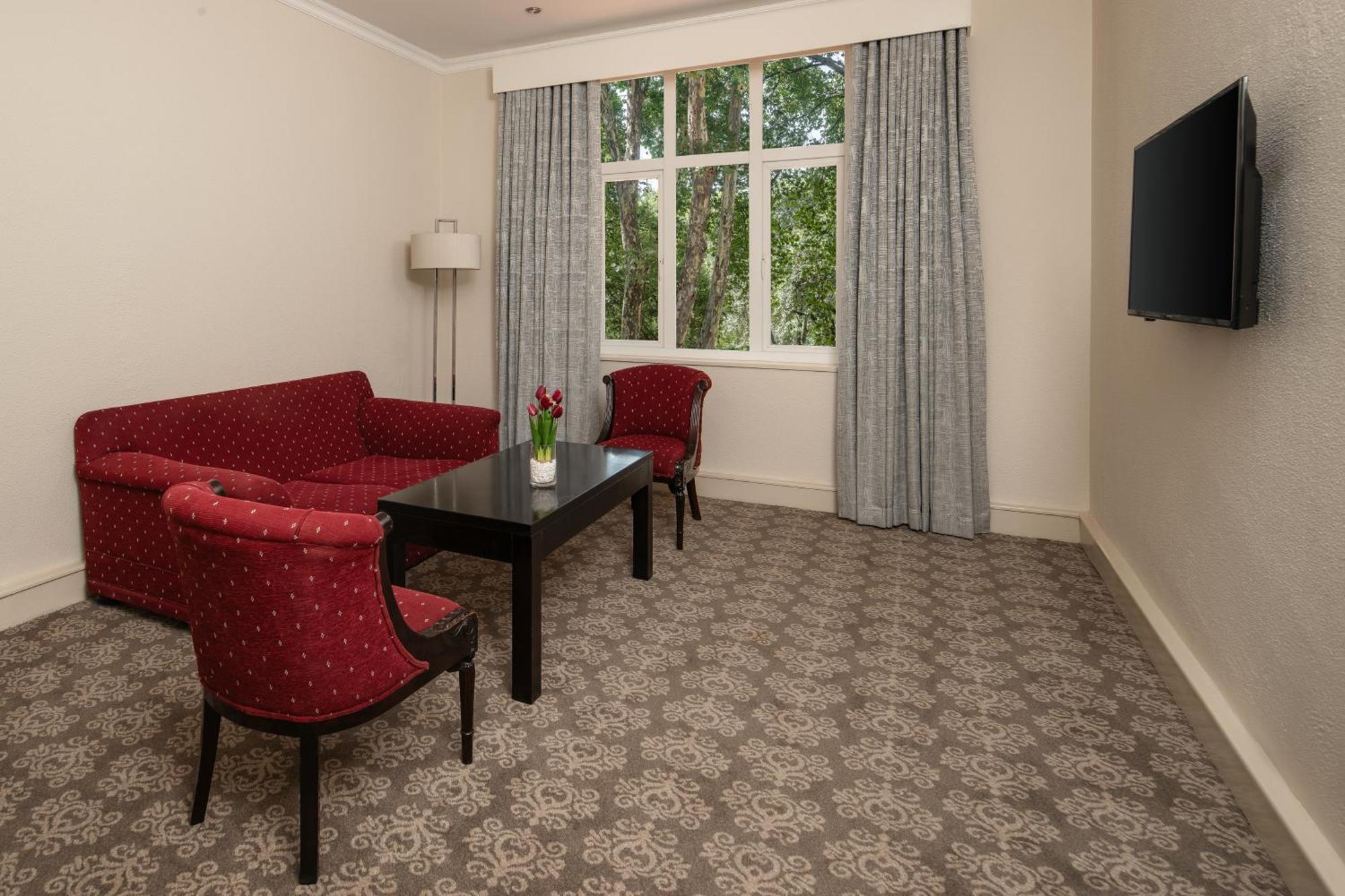 Holiday Inn - Johannesburg Sunnyside Park By Ihg Exterior photo