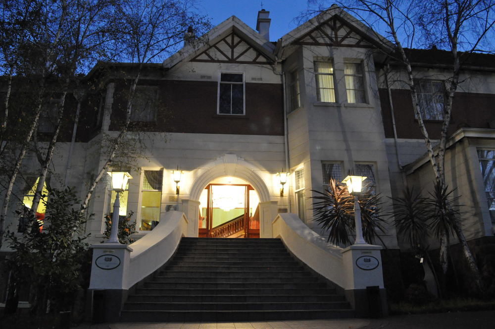 Holiday Inn - Johannesburg Sunnyside Park By Ihg Exterior photo